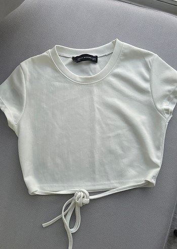 Diğer Kadın Beyaz Crop Top Kısa Kollu belden bağlamali