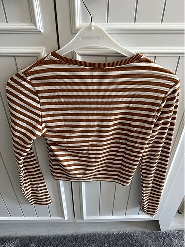 l Beden crop bluz