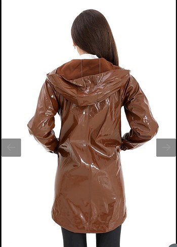 Parlak Kahverengi Deri Kadın Yağmurluk - Görsel 2