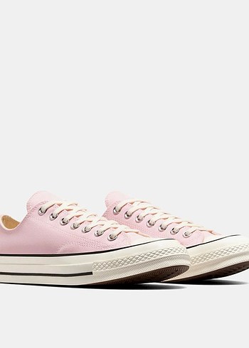 38 Beden pembe Renk Converse ayakkabı