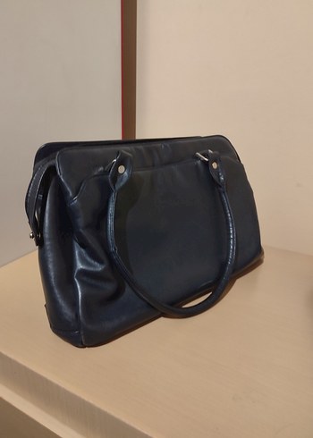 Klasik siyaha yakın koyu lacivert Deri Kadın Çanta - Görsel 2