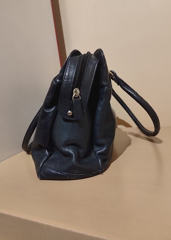 Klasik siyaha yakın koyu lacivert Deri Kadın Çanta - Görsel 4