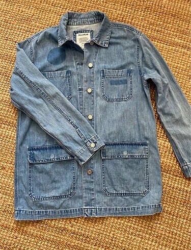 Pull and Bear Pull& bear