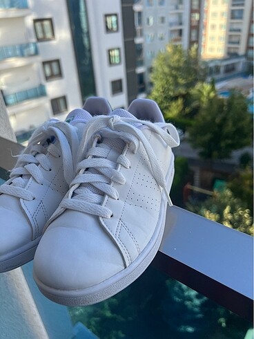 33 Beden Adidas ayakkabı