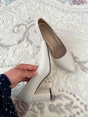 Kadın Topuklu - Görsel 2
