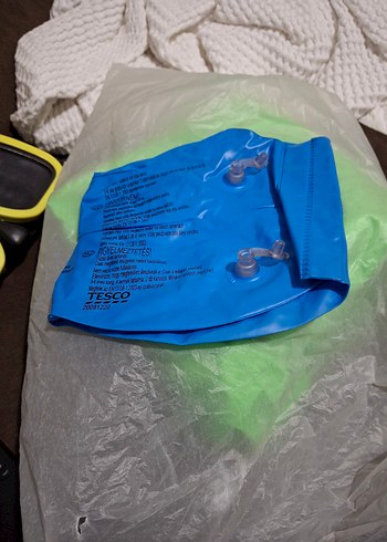 Çocuklar için Renkli Mavi Şişme Deniz Oyuncağı - Görsel 4