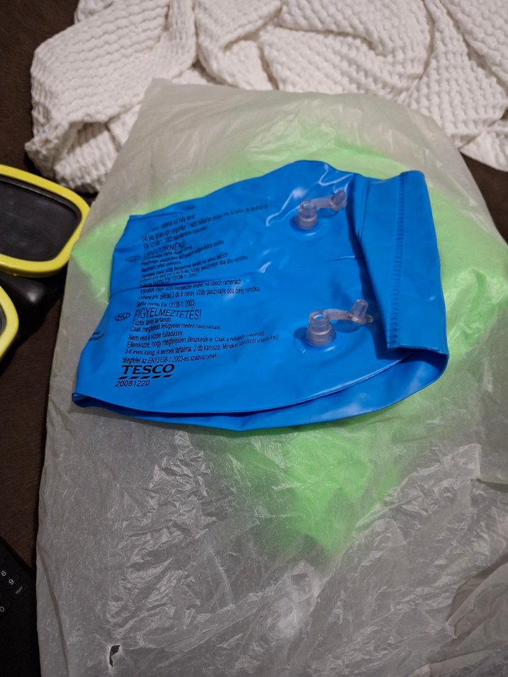 Çocuklar için Renkli Mavi Şişme Deniz Oyuncağı - Görsel 4