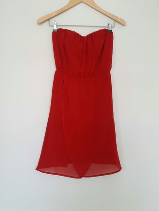 stradivarius kırmızı elbise