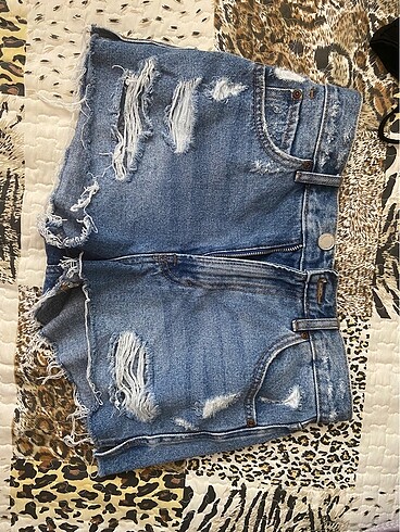 Pull and bear şort