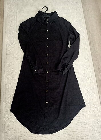 42 Beden siyah Renk Klasik uzun gömlek 