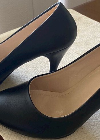 Diğer Siyah Modern Klasik Stiletto Topuklu Kadın Ayakkabı
