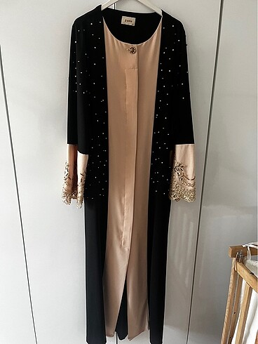 TESETTÜR ABAYA FERACE İŞLEMELİ
