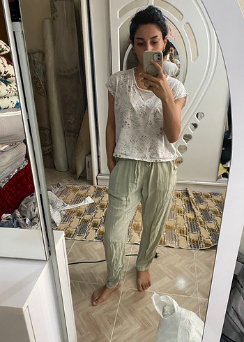 Zara Kadın Khaki Keten Detaylı Bol Pantolon