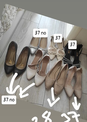 Beyaz Stiletto Topuklu Kadın Ayakkabı