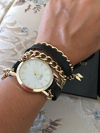 Victoria?s Secret özel serisi kol saat. Sıfır ürün, orijinaldir.