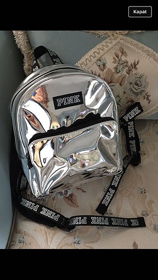 Victoria secret PİNK gümüş metalik mini sırt çantası. Sıfır ürün