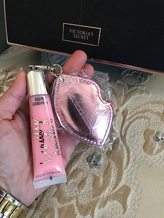 Victoria s Secret lipgloss anahtarlık. Sıfır ürün, orijinaldir f