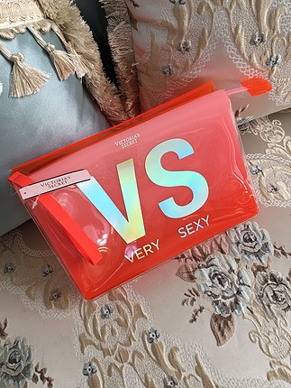Victoria's Secret bikini çanta 
