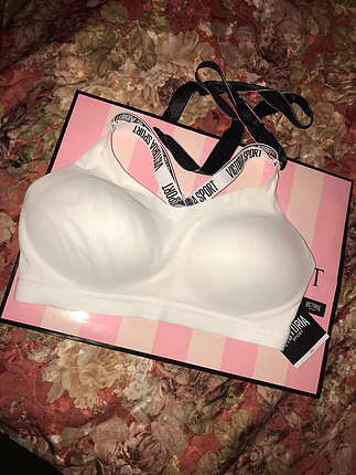 Victoria s Secret Sport Lightweight serisi logo askılı sütyen 