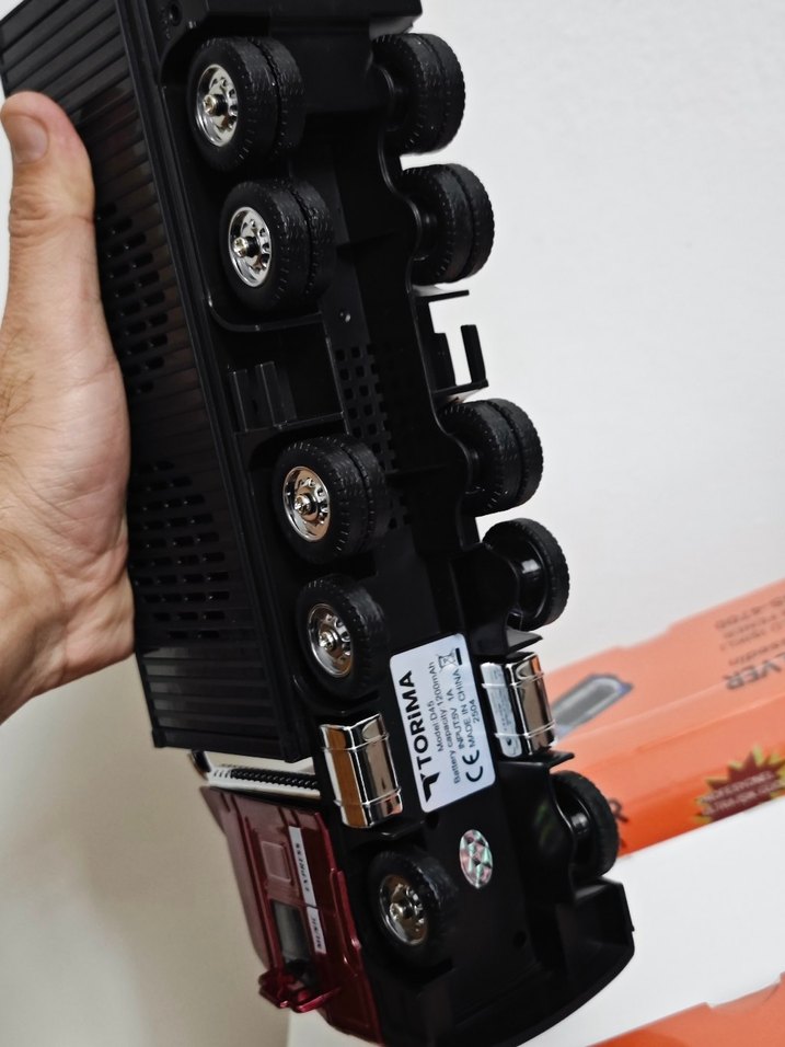 şarjlı Bluetooth hoparlör tır - Görsel 5