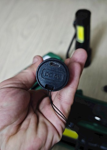 USB Şarjlı Siyah El Feneri - Görsel 3