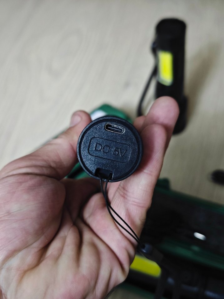 USB Şarjlı Siyah El Feneri - Görsel 3