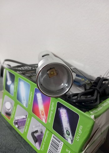 2 şarjlı el feneri - Görsel 5