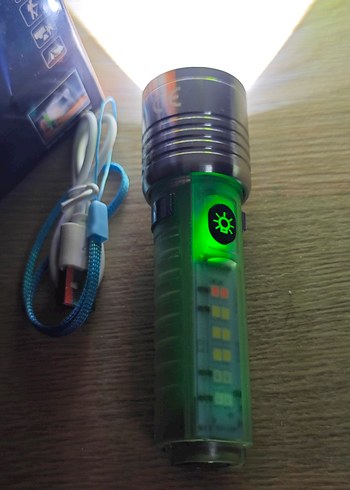 Kartal Başlı Gri Aksiyon Figürü ve 3 el feneri - Görsel 5