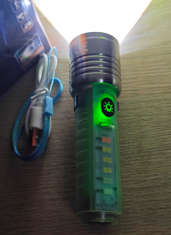 Kartal Başlı Gri Aksiyon Figürü ve 3 el feneri - Görsel 5