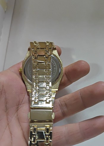 Altın Renkli Kadın Kol Saati - Görsel 2