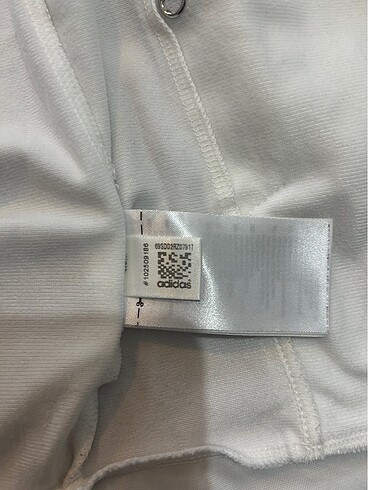 m Beden Adidas eşofman üstü