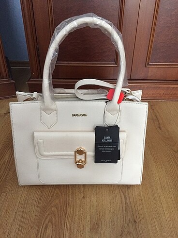 David Jones kadın çanta #kolçantası #kadın #çanta