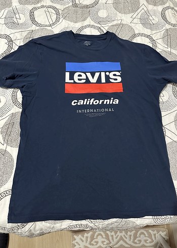 Levis Levi S Lacivert Kalp Baskili Tisort