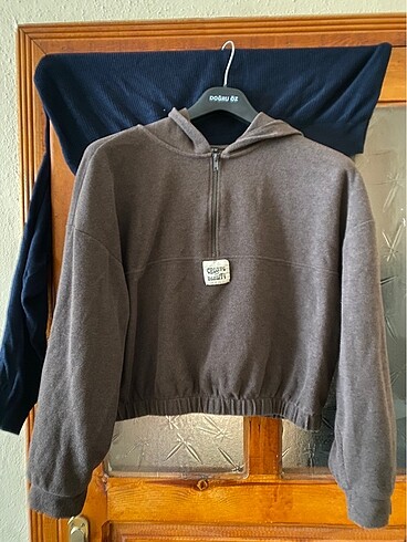 Defacto sweatshirt