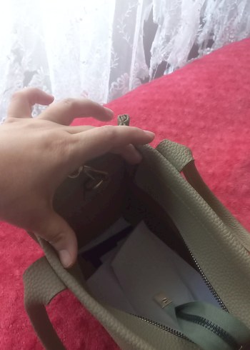 Bej Deri Fermuarlı Kadın Çanta - Görsel 8