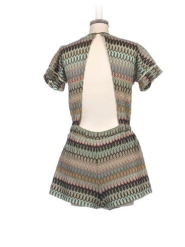 38 Beden Topshop Kısa Tulum %70 İndirimli.