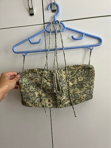 Zara zara büstiyer