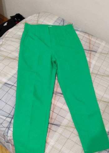 Yeşil Kadın Midi Kumaş Pantolon