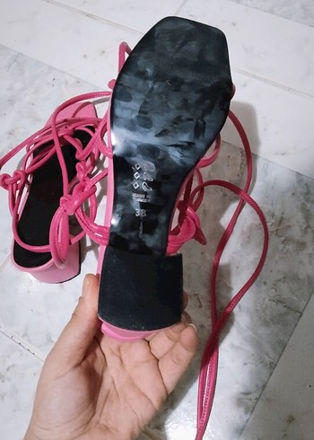 38 Beden pembe Renk Pembe Topuklu Bağcıklı Kadın Sandalet