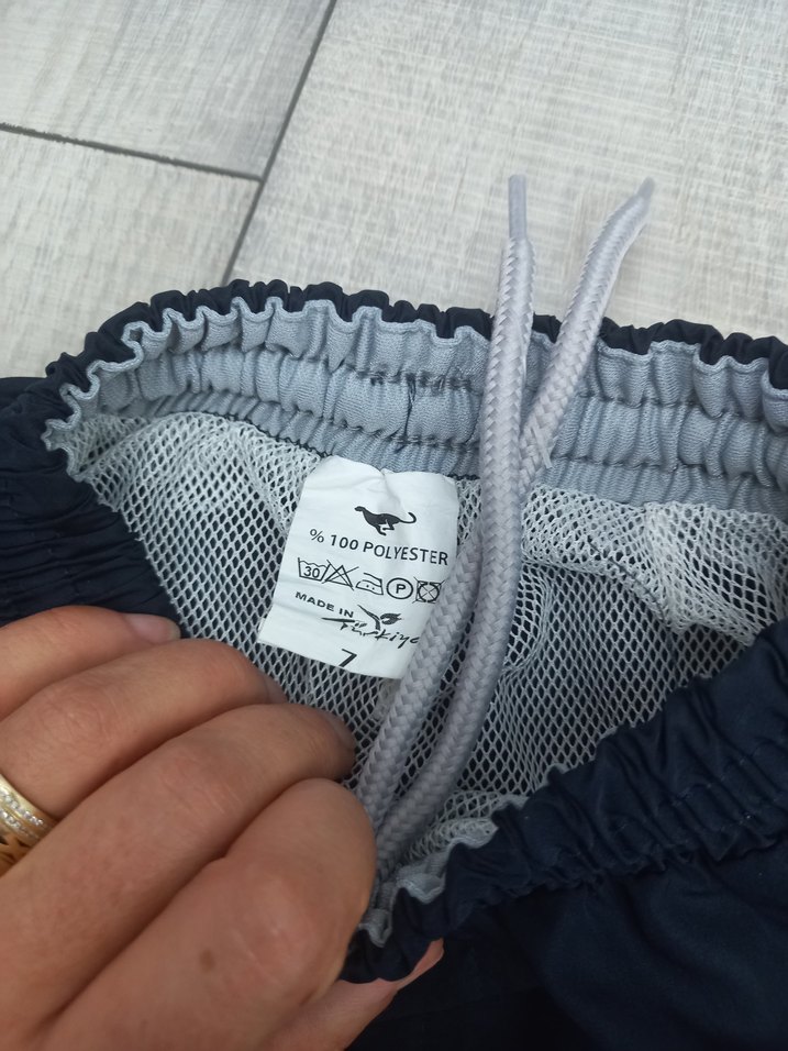 Erkek Çocuk Siyah Palmiye Desenli Mayo - Görsel 2