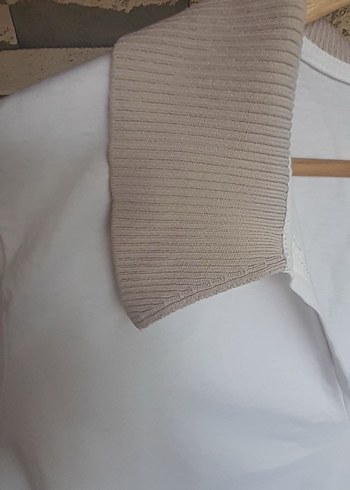 Gri Yakalı Beyaz Kadın Mini Tişört - Görsel 7