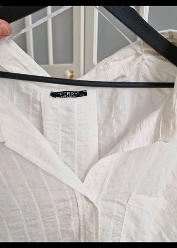 Beyaz Düğmeli Salaş Gömlek - Görsel 3