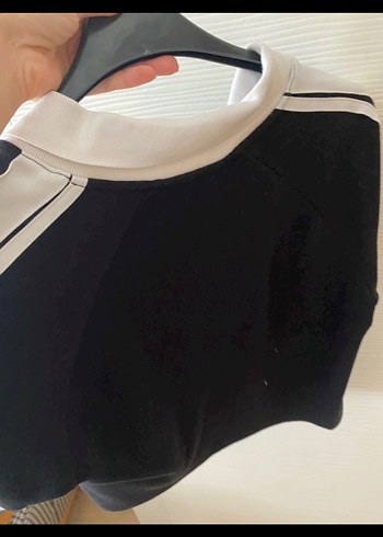 Siyah polo Yaka Kısa Kollu Kadın Tişört - Görsel 4