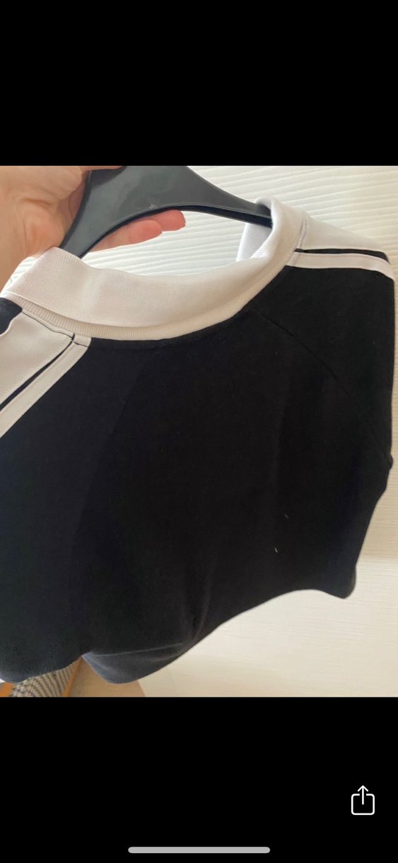 Siyah polo Yaka Kısa Kollu Kadın Tişört - Görsel 4