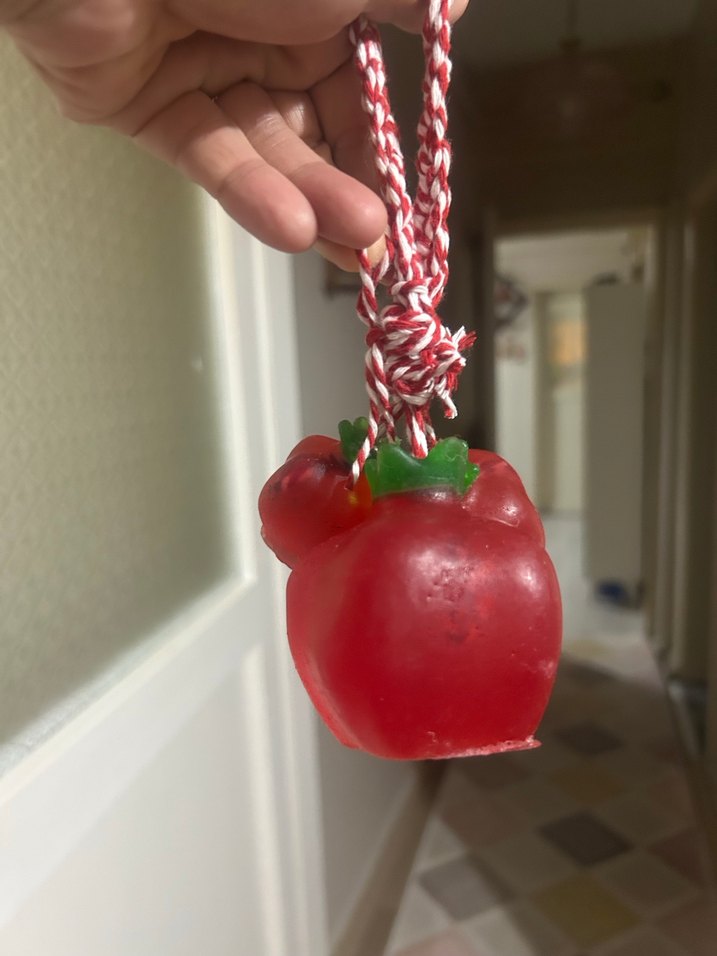 Kırmızı Nar salkım sabunları - Görsel 2