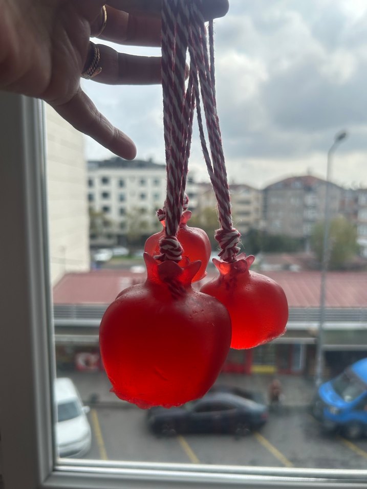 Kırmızı Nar salkım sabunları - Görsel 4