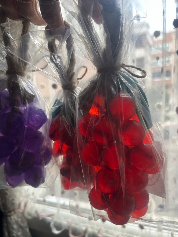 Muhteşem kokulu salkım sabunları - Görsel 3