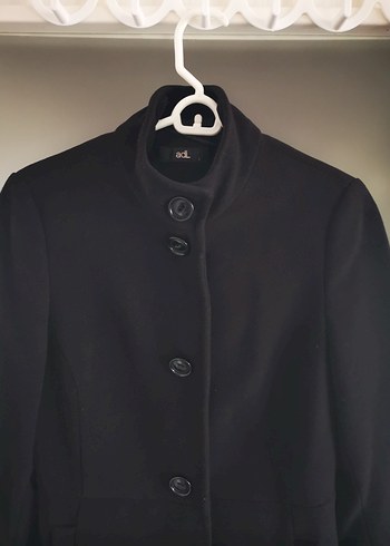 ADL Düğmeli Siyah Kadın Kaban - Görsel 3