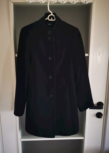 ADL Düğmeli Siyah Kadın Kaban - Görsel 2