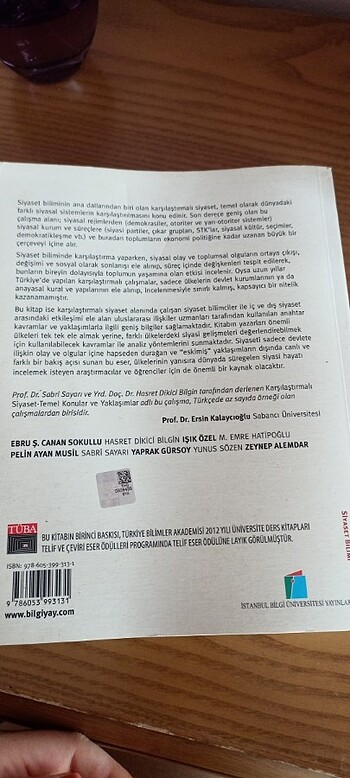  Beden Renk Karşılaştırmalı Siyaset 